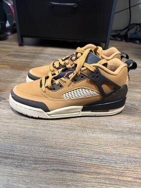 Jordan Kids' Grade School Spizike Low Shoes